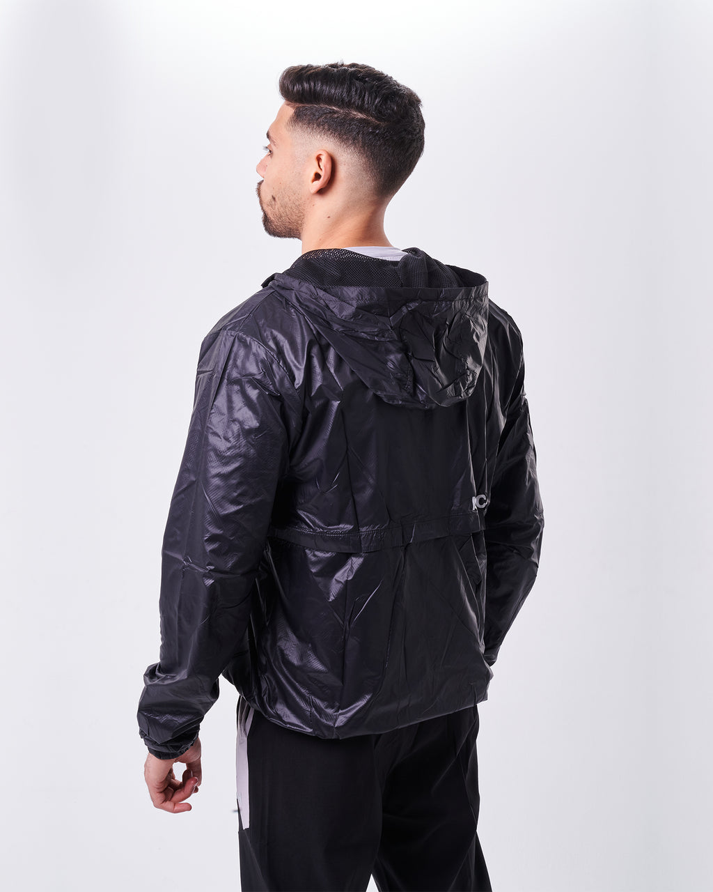 Elastic-Trim Lightweight Jacket